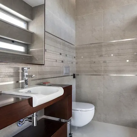 Miramar By Seewest * Lagos